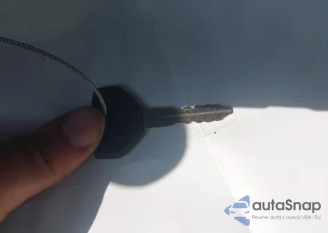 2001 Jeep Cherokee Sport z USA, uszkodzony, nr VIN 1J4FF48S51L531033